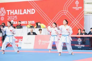Võ sĩ kata nữ Việt Nam đã giành được HCV tại SEA Games 33-2025. Ảnh: DP