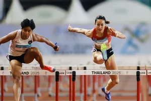 Huỳnh Thị Mỹ Tiên không được công nhận kỷ lục quốc gia mới trong nội dung 100m rào nữ do lỗi kỹ thuật của đồng hồ điện tử ở SEA Games 33-2025. Ảnh: DŨNG PHƯƠNG