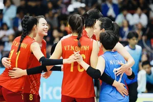 Đội tuyển bóng chuyền nữ Việt Nam về nước ngày 16-12. Ảnh: DŨNG PHƯƠNG