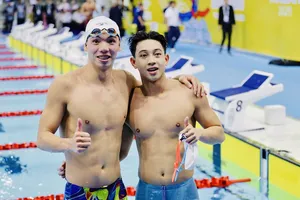 Mai Trần Tuấn Anh và Nguyễn Huy Hoàng từng thi đấu nội dung 1.500m ở bể bơi mái che và giành được huy chương. Ảnh: DŨNG PHƯƠNG