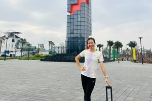 Nguyễn Thị Oanh vẫn giữ thói quen tập luyện dù về nhà đón Tết bên người thân. Ảnh: OANH NGUYỄN