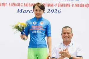 Nguyễn Thị Thật vẫn đang giữ áo Xanh tại cuộc đua. Ảnh: VCF