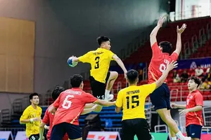 Các cầu thủ bóng ném cả nước trở lại thi đấu giải vô địch câu lạc bộ quốc gia 2026 sau kỳ SEA Games 33-2025 thành công. Ảnh: VHF