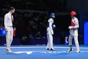 Võ sĩ Nguyễn Đức Trung đã thi đấu nhưng không thành công ở hạng cân 45kg nam. Ảnh: BTC