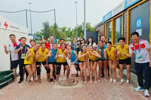 Đội bóng ném bãi biển nữ Việt Nam đã vào chung kết tại Đại hội thể thao bãi biển châu Á 2026. Ảnh: VŨ VŨ