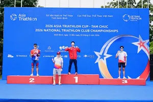 Hoàng Văn Hải có HCV nội dung aquathlon cá nhân nam tại giải. Ảnh: VTF
