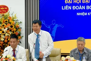 Ông Hứa Xuân Sinh được bầu là tân Chủ tịch Liên đoàn bóng ném Việt Nam. Ảnh: MINH CHIẾN