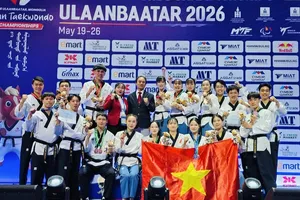 Đội biểu diễn quyền của tuyển taekwondo Việt Nam tại Mông Cổ. Ảnh: TAEKWONDO VIETNAM