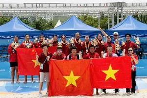 Đội tuyển bóng ném bãi biển nữ Việt Nam từng giành HCV tại Đại hội thể thao bãi biển châu Á 2026. Ảnh: MINH MINH