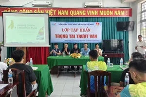 Các học viên được tham dự lớp tập huấn trọng tài trượt ván quốc gia hướng tới chuẩn bị cho Đại hội thể thao toàn quốc lần thứ X-2026. Ảnh: MINH MINH