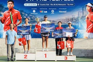 Thanh Trúc có ngôi vô địch đơn nữ tại giải năm nay. Ảnh: VTF