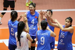 Đội bóng chuyền nữ U18 Việt Nam sẽ thi đấu với đội U18 Trung Quốc tại tứ kết vào ngày 5-7. Ảnh: AVC