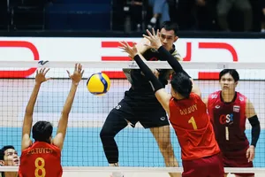Đội tuyển bóng chuyền nam Việt Nam chưa thắng được đối thủ Thái Lan trong cuộc tái đấu. ở SEA V.Cup 2026. Ảnh: SAVA