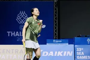 Tay vợt Nguyễn Thùy Linh đã nỗ lực tranh tài để có kết quả á quân tại Đài Bắc Trung Hoa. Ảnh: DŨNG PHƯƠNG