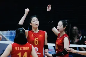 Đội tuyển bóng chuyền nữ Việt Nam sẽ thi đấu trận tứ kết ở ngày 28-8. Ảnh: VFV
