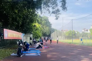 Tuyển thủ điền kinh vẫn tập luyện bình thường trong thời điểm hiện tại. Ảnh: MINH CHIẾN