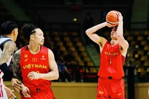 Đội tuyển bóng rổ nam Việt Nam đã nỗ lực thi đấu tại Mông Cổ. Ảnh: DŨNG PHƯƠNG