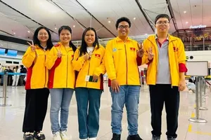Kỳ thủ cờ vua Việt Nam lên đường tới Uzbekistan tham dự Olympiad 2026. Ảnh: LIÊN ĐOÀN CỜ VN-VCF