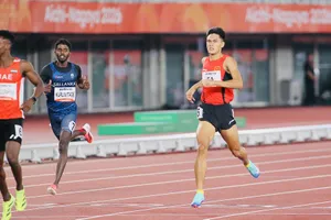 Tạ Ngọc Tưởng không giành quyền vào chung kết 400m tại ASIAD 20. Ảnh: LƯỢNG LƯỢNG