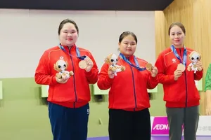 Tấm HCĐ nội dung 10m súng ngắn hơi đồng đội nữ là kết quả huy chương duy nhất của Đội tuyển bắn súng Việt Nam tại ASIAD 20. Ảnh: LƯỢNG LƯỢNG