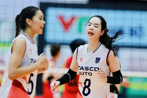 Cầu thủ nữ Hà Nội sẽ gặp đội Binh chủng Thông tin trong ngày đầu tiên của vòng 2 năm nay. Ảnh: DŨNG PHƯƠNG