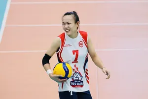 Chủ công Trần Tú Linh đã trở lại mạnh mẽ ở Vĩnh Long. Ảnh: DŨNG PHƯƠNG