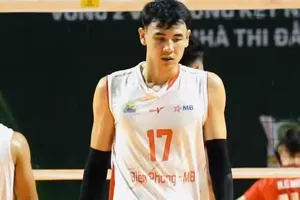 Chủ công Nguyễn Ngọc Thuân chơi xuất sắc tại trận đấu trước đội TPHCM. Ảnh: VFV