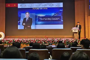 PGS.TS Nguyễn Phong Nguyên – Hiệu trưởng Trường Kinh doanh UEH, phát biểu phát động cuộc thi.