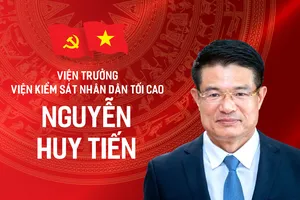 Tiểu sử tóm tắt của Viện trưởng Viện Kiểm sát nhân dân tối cao Nguyễn Huy Tiến
