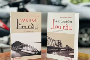 Cầu Long Biên và Hàm Rồng xuất hiện trong bộ sách của tác giả nước ngoài