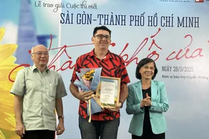 Tác giả người Australia đoạt giải nhất cuộc thi viết “Thành phố của tôi”