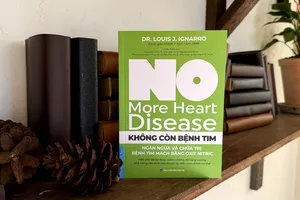 Ra mắt ấn phẩm “Không còn bệnh tim” của chủ nhân giải Nobel Y học năm 1998 
