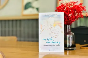 Trao yêu thương để nuôi lớn con người