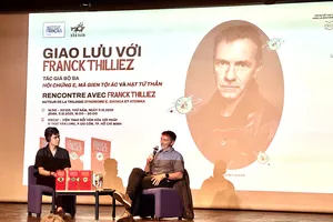 Nhà văn Franck Thilliez: Từ kỹ sư công nghệ thành nhà văn trinh thám hàng đầu nước Pháp
