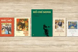 Các trang sách tái hiện những ngày Bác Hồ ở Pác Bó 