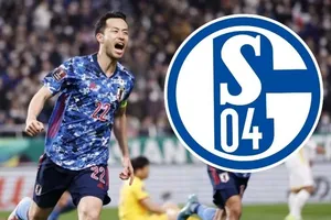Maya Yoshida cập bến Schalke 04