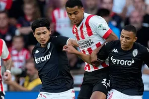 Minamino không thể cùng Monaco cản bước PSV