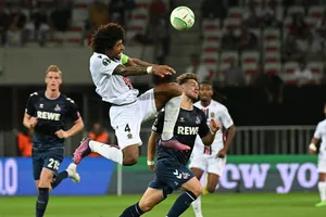 Lão tướng Dante cùng Nice loại Koln khỏi Europa Conference League