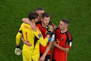 Courtois là nhân vật mới nhất rơi vào lùm xùm