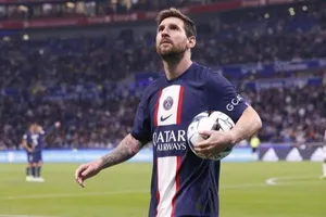 Messi ẩn ý sẽ rời PSG?