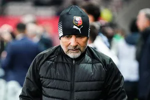 Chỉ sau 80 ngày tại nhiệm, HLV Jorge Sampaoli đã bị Stade Rennes sa thải