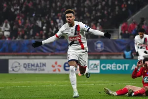 "Tiểu Mbappe" Desire Doue ghi bàn mở ra chiến thắng của PSG trước Le Mans