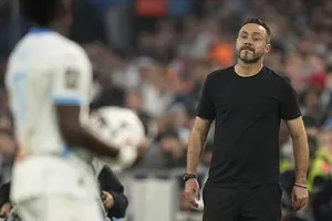 Cầu thủ Marseille nổi loạn chống lại HLV De Zerbi?