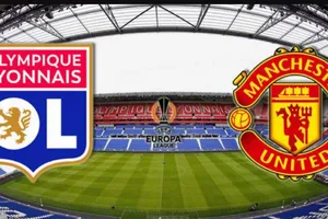 Lyon lập kỷ lục về lượng khán giả đến sân trong trận đấu với Manchester United