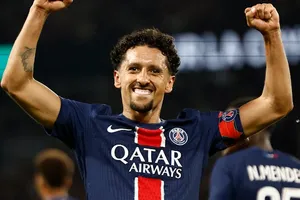 Marquinhos ăn mừng bàn thắng vào lưới Auxerre trong trận đấu cuối cùng của Ligue 2024/25. Ảnh: REUTERS