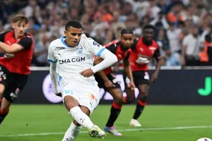 Mason Greenwood lập cú đúp vào lưới Rennes, đuổi kịp Ousmane Dembele để cùng trở thành Vua phá lưới Ligue 1 2024/25. Ảnh: REUTERS