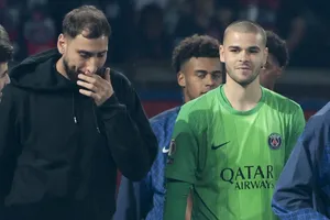 Chevalier thừa nhận khó khăn khi thay thế Donnarumma tại PSG. Ảnh: Getty Images