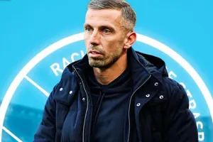 Strasbourg bổ nhiệm Gary O'Neil thay thế Liam Rosenior. Ảnh: Sky Sports 