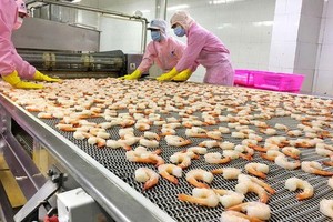 Enterprises receive many export orders in new year