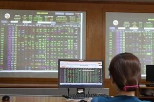 Ministry pledges to strictly punish violations related to stock, bond markets